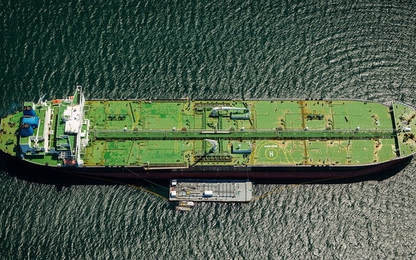 Nỗi lo Iran lại đẩy giá dầu vọt lên gần 80USD/thùng