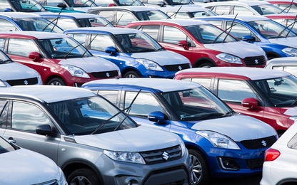 Nhờ mặc cả, người Mỹ mua xe giảm giá cả nghìn USD