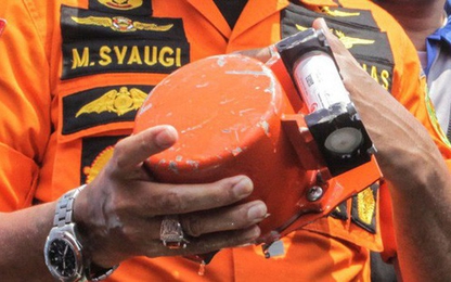 Tín hiệu hộp đen thứ 2 của máy bay Indonesia tắt lịm