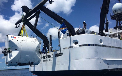 Chiếc tàu ngầm này sẽ đưa bạn xuống nơi sâu nhất của đại dương!