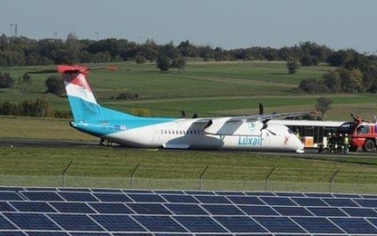 Đây là điều sẽ xảy ra nếu một chiếc máy bay bất ngờ nâng bánh?