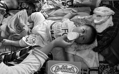 Nạn nhân sóng thần đói và khát