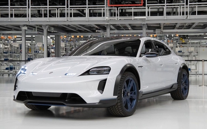 Xe điện Porsche Taycan đã nhận đặt hàng, giá từ 90.000 USD