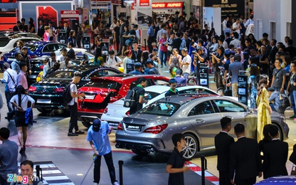 Phụ tùng xe hơi có nguy cơ khan hàng, tăng giá