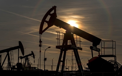 Trung Quốc kích cầu kinh tế, giá dầu tăng vọt