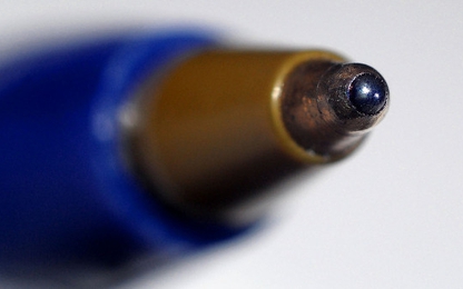 Lần đầu tiên trong lịch sử Trung Quốc tự sản xuất được bút bi