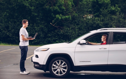 Xe hơi sắp có tường lửa chống hacker