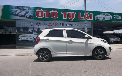 Thuê xe tự lái: Giá tăng vẫn đắt khách