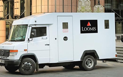 Nhân viên chuyển tiền Pháp đánh cắp xe chở gần 4 triệu USD