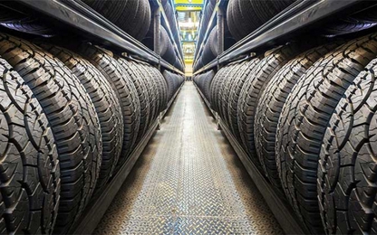 Vì sao lốp ô tô lại có màu đen?