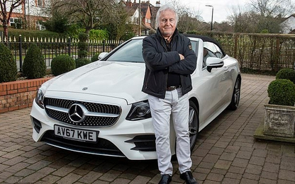 Mercedes-Benz quảng cáo ghế da nhưng hóa ra ghế 'nhựa'