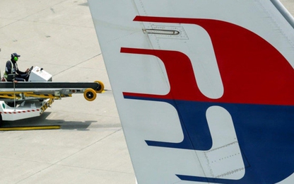 Malaysia Airlines - đóng cửa hay bắt tay với AirAsia?
