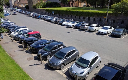 Na Uy đặt mục tiêu 2025 sẽ chỉ bán toàn xe điện