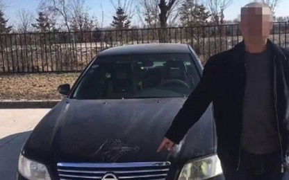 Anh em song sinh trót lọt sử dụng chung bằng lái trong suốt 20 năm