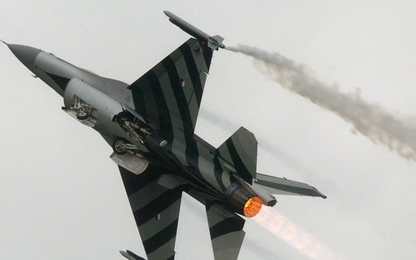 Chiến đấu cơ Hà Lan 'dính đạn' của chính mình lúc tập trận