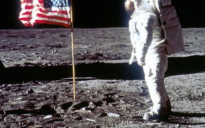 Dự luật Mỹ trợ lực cho xe điện Tesla và Gerenal Motors Co