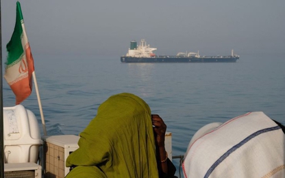 Iran dọa chặn huyết mạch dầu mỏ, giá dầu có nguy cơ phi mã?