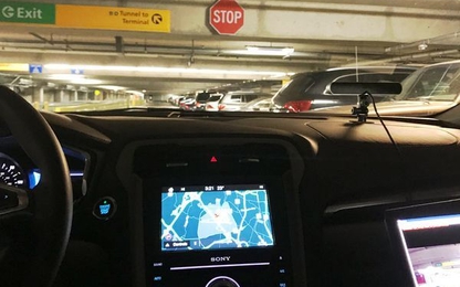 Khám phá bãi đậu xe tự động tại sân bay Maryland