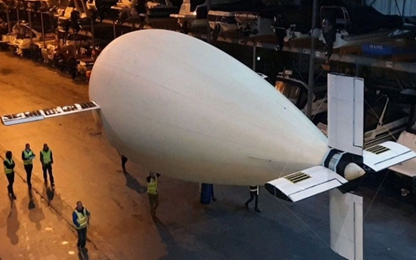 Máy bay "nhẹ hơn không khí" cất cánh thử nghiệm