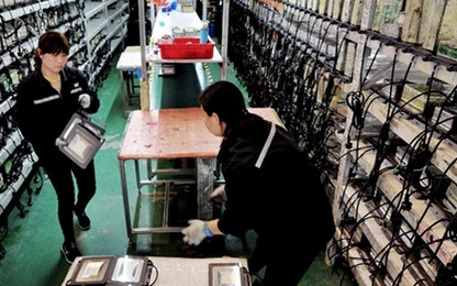 Nỗi lo của người Trung Quốc bị cắt khỏi “túi tiền” Mỹ