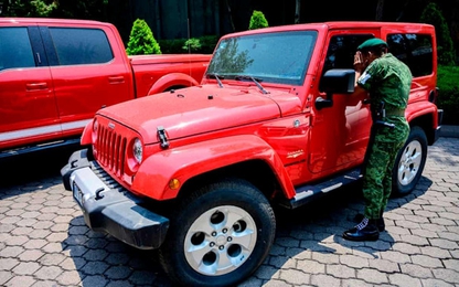 Mexico bán đấu giá ôtô tham nhũng, lấy tiền chia cho người nghèo