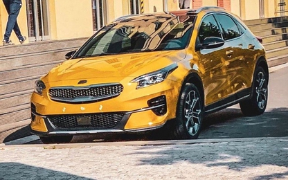 Độc đáo Kia Xceed, hatchback hạng C “lai” SUV cạnh tranh Ford Focus Active