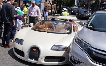 Vừa mua siêu xe giá 2 triệu USD, sao Hollywood đã bị đâm