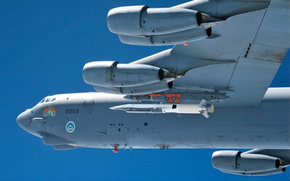 Quân đội Mỹ thử nghiệm vũ khí siêu thanh trên máy bay ném bom B-52