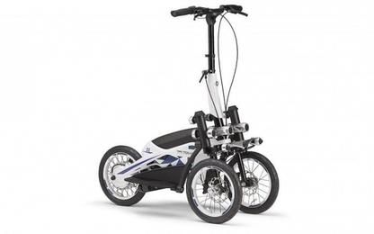 Độc đáo xe điện 3 bánh Yamaha Tritown lái bằng cách nghiêng người