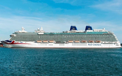 Vì một chú hề, hành khách lao vào đánh nhau trên du thuyền Anh