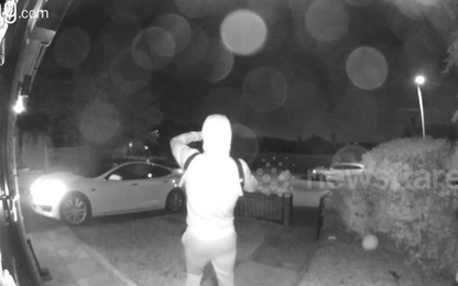 Nổi tiếng là hiện đại nhưng chiếc ôtô này bị trộm trong chỉ 30 giây