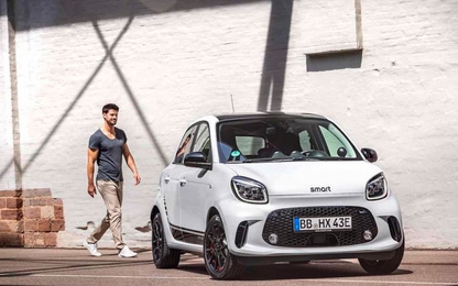 Hãng xe chơi tí hon Smart quyết tâm “điện hoá”