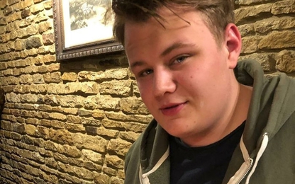 Vợ nhà ngoại giao Mỹ rời khỏi Anh sau khi đâm xe chết người