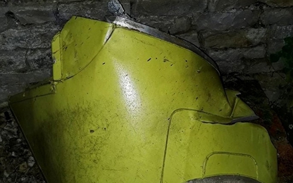 Tìm thấy máy bay ném bom B-52 trong vườn nhà