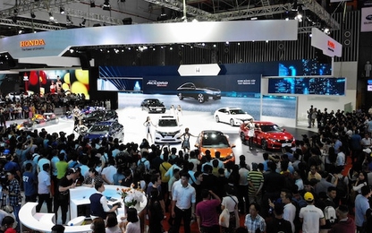 Sát Tết,ô tô giá rẻ gần 300 triệu từ Indonesia lại ồ ạt về VN