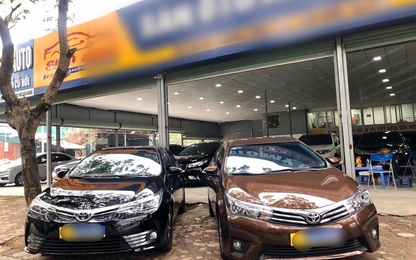 Ôtô giảm giá sâu kích cầu dịp cuối năm