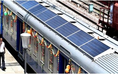 Tàu chạy bằng quang năng - Tương lai “xanh” của ngành đường sắt
