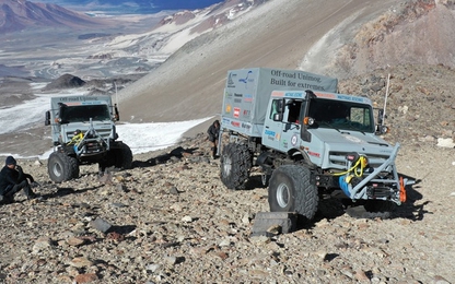 Siêu xe offroad của Mercedes lập kỷ lục leo cao 6.700 m