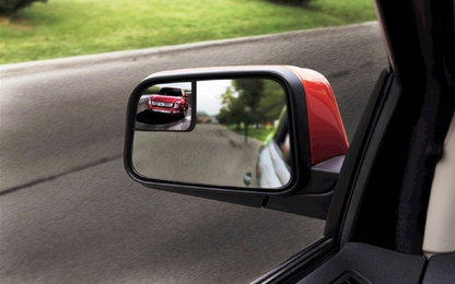 Dấu hiệu cần thay gương cửa ô tô