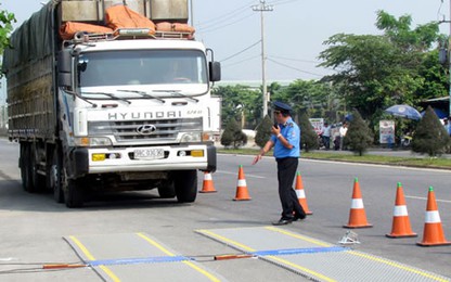 Thực hiện bằng được mục tiêu không còn xe quá tải trong năm 2015