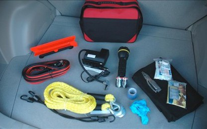 Những vật dụng cần thiết trên ô tô