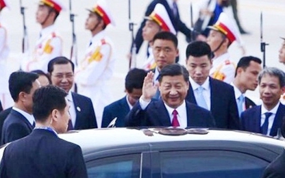 Máy bay Chủ tịch Trung Quốc Tập Cận Bình hạ cánh sân bay Đà Nẵng