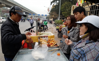 Lẫn lộn nem chua rán bẩn, sạch