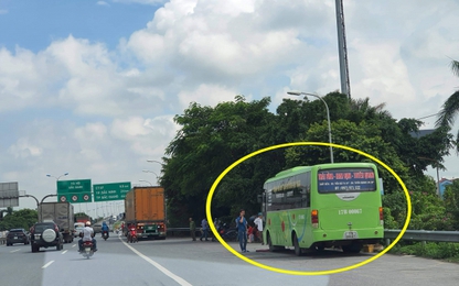 "Đùa với tử thần" khi biến quốc lộ thành điểm nóng TNGT