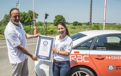 Audi A6 chạy xuyên 14 nước chỉ với một bình xăng