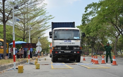 TP.HCM: Đặt trạm cân tự động kiểm soát xe quá tải ở 3 cửa ngõ