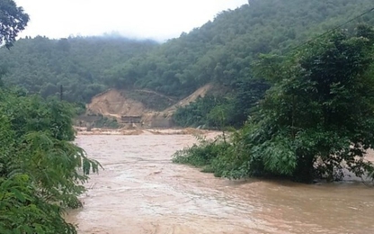 11 người mất tích, tử vong trong bão lũ