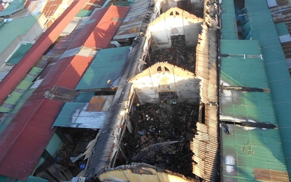 Cháy chợ giữa đêm, 10 tỷ đồng bị thiêu rụi