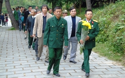 5.000 lượt người viếng mộ Đại tướng nhân ngày 22-12