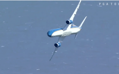 Màn trình diễn của phi cơ VNA khiến các tay golf Mỹ "choáng ngợp"